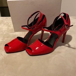 Via Spiga- made in italy RED pumps!! 👠